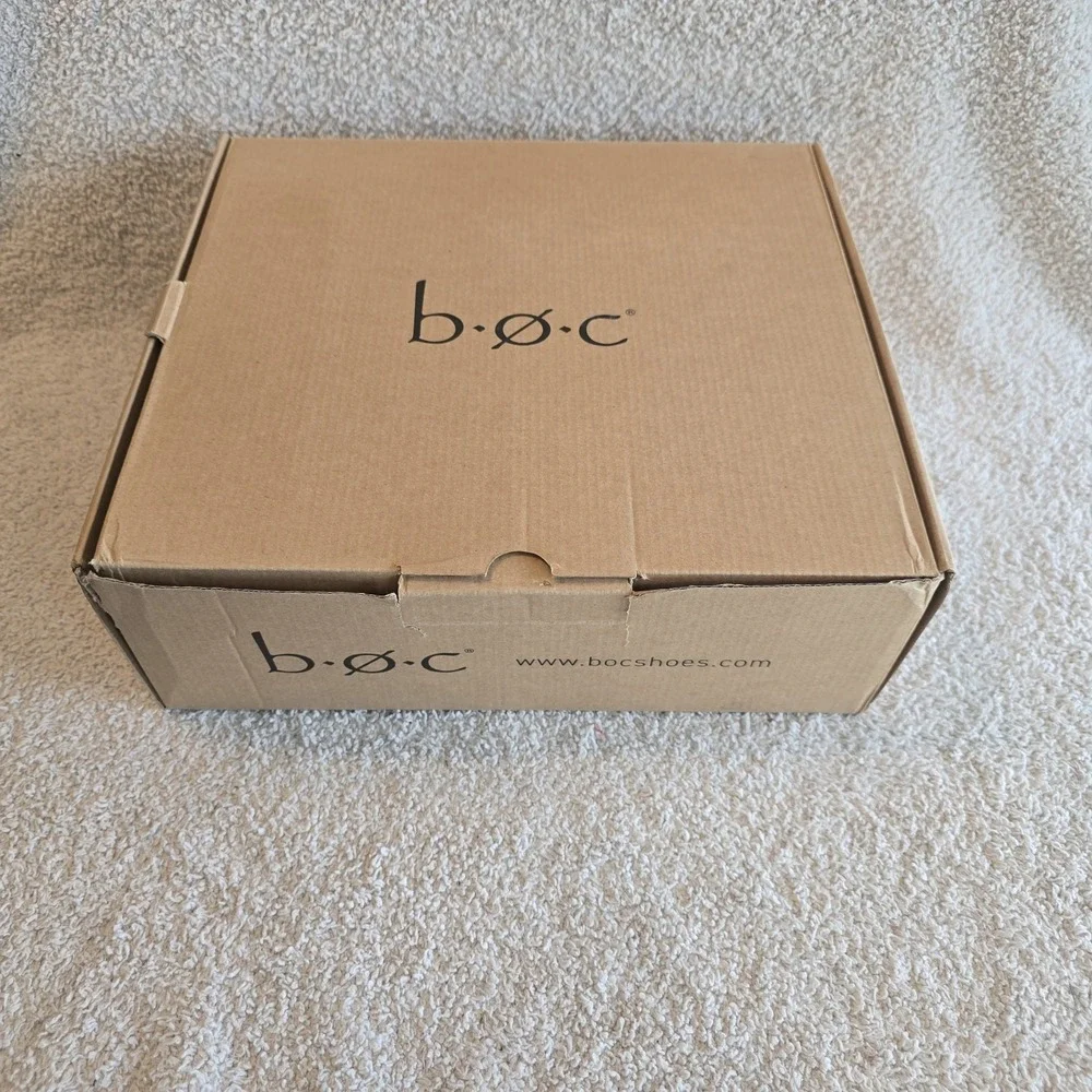 B.O.C. By Born Women's Celine Tan Knee-High Riding Boot Side Zip Size 10 NWT